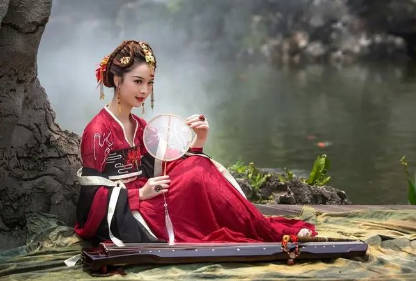 Phá dỡ công trình dân dụng tại Quận 3, TPHCM